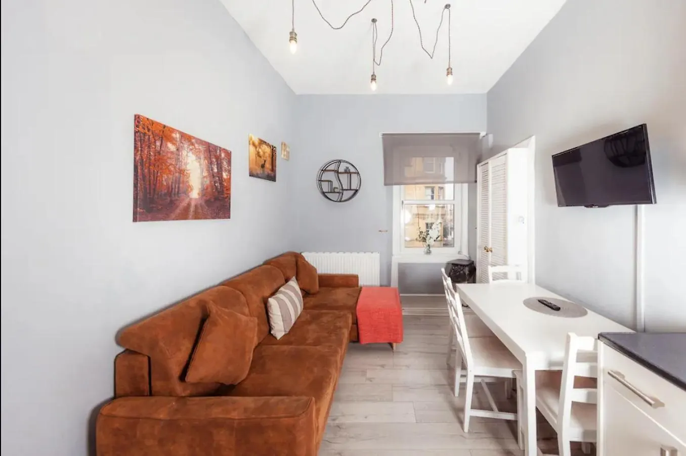 Warm & Welcoming Apartment City Center - Meadows 9! Edinburgh