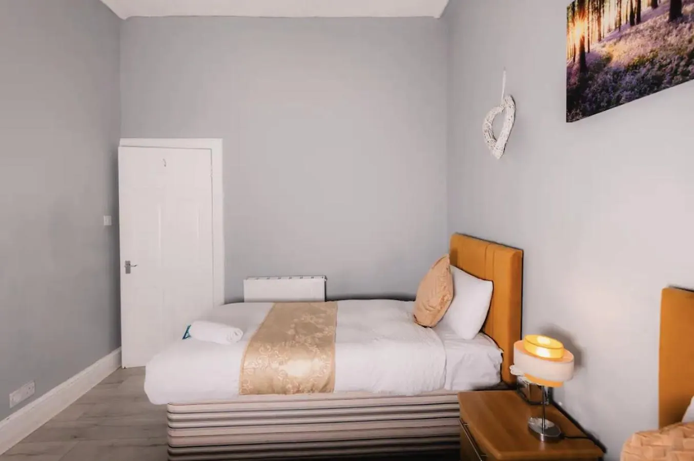 Warm & Welcoming Apartment City Center - Meadows 9! Edinburgh