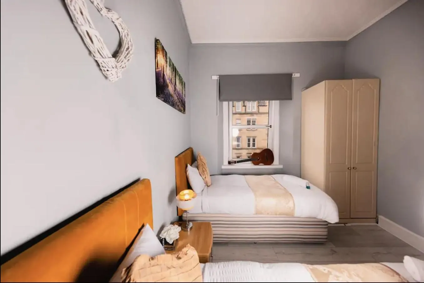 Warm & Welcoming Apartment City Center - Meadows 9! Edinburgh